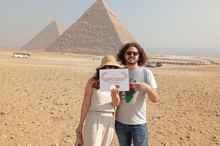 Magical Day Tour to Giza Pyramids & Grand Egyptian Museum