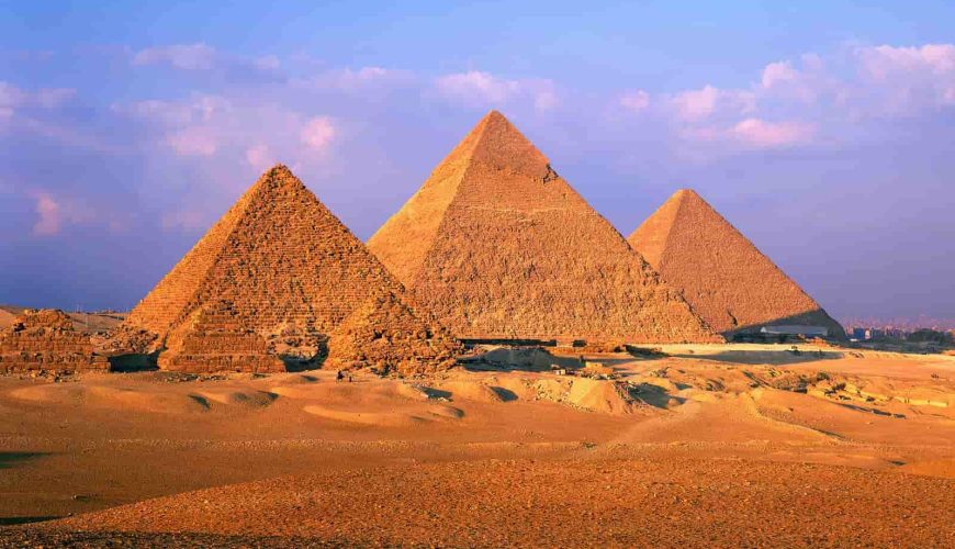 Seasonal Secrets: The Best Time of Year to Explore the Pyramids of Giza